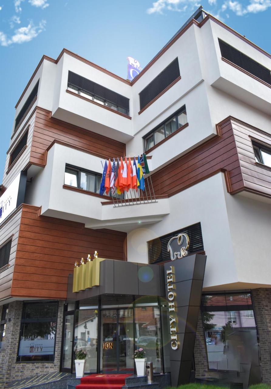 City Hotel Prizren Exterior photo